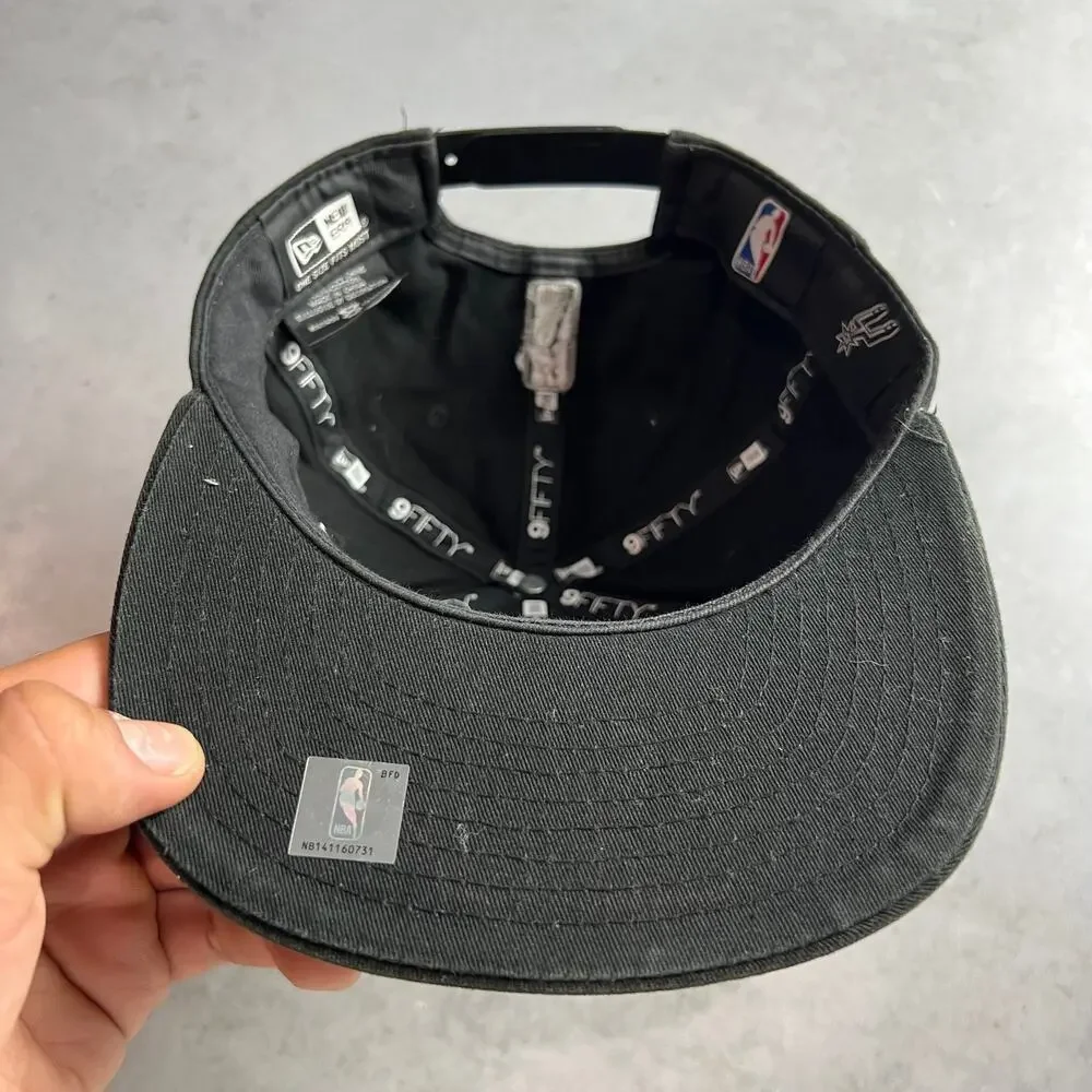 Vintage San Antonio Spurs New Era 9FIFTY Snapback Hat Rare Metallica Logo